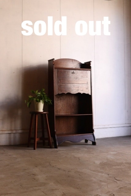 ライティングデスク