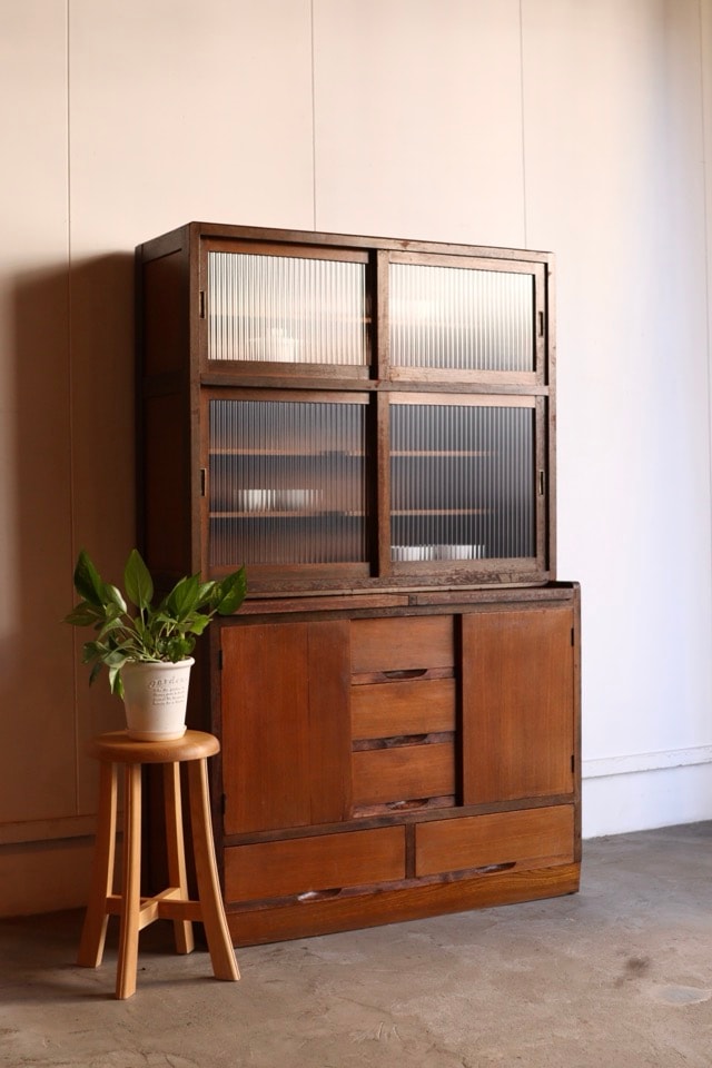 引戸棚/水屋箪笥,ガラス引戸棚 | 古家具古道具 そうすけ