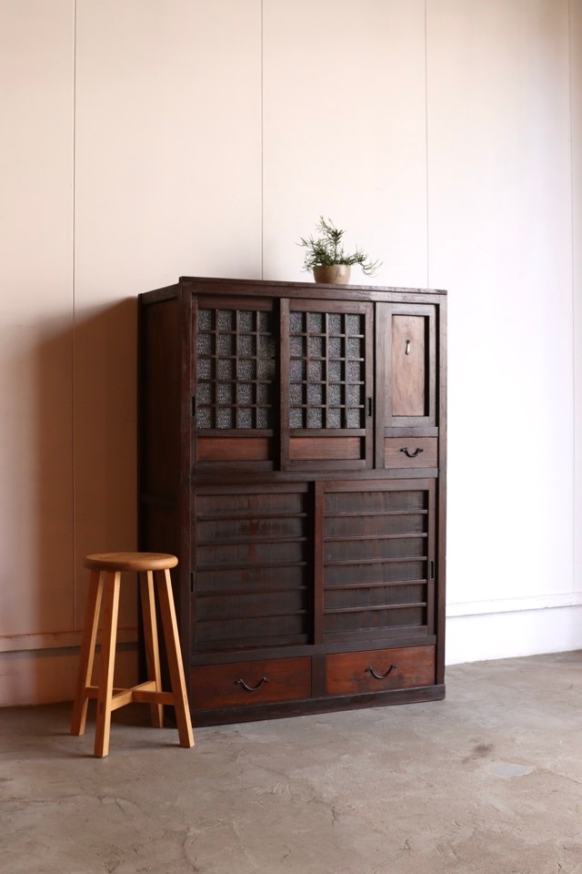 再値下げ　茶箪笥 茶箪笥 | 全ての商品 - 古家具古道具 そうすけ