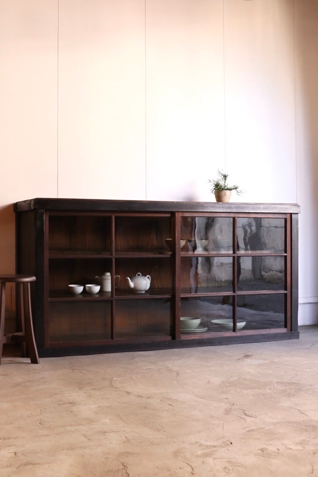 引戸棚/水屋箪笥,ガラス引戸棚 | 古家具古道具 そうすけ