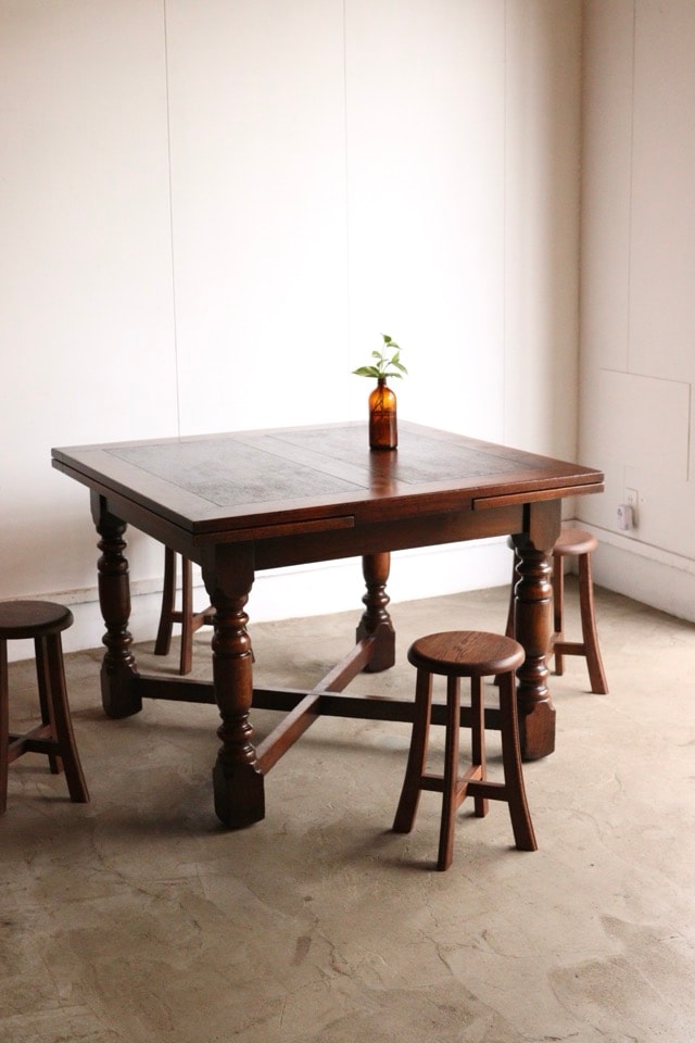 エクステンションテーブル