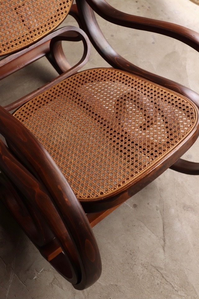 ロッキングチェア