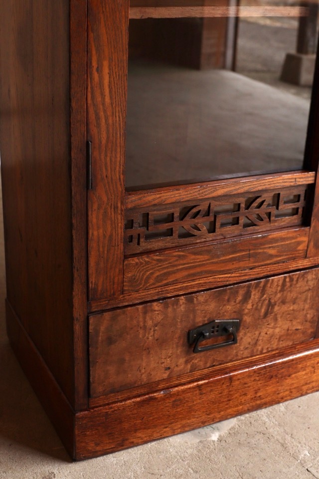 ガラス戸棚 | 全ての商品 - 古家具古道具 そうすけ