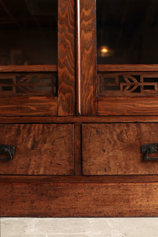 ガラス戸棚 | 全ての商品 - 古家具古道具 そうすけ