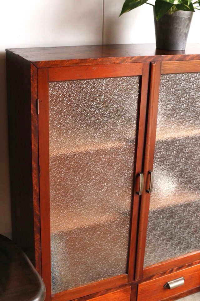 ダイヤガラスの戸棚 | 全ての商品 - 古家具古道具 そうすけ