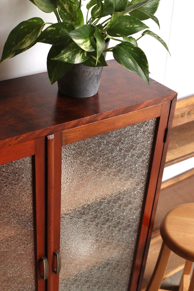 ダイヤガラスの戸棚 | 全ての商品 - 古家具古道具 そうすけ