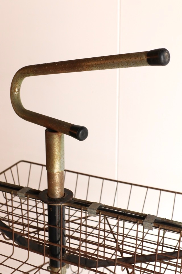 ワイヤーラック