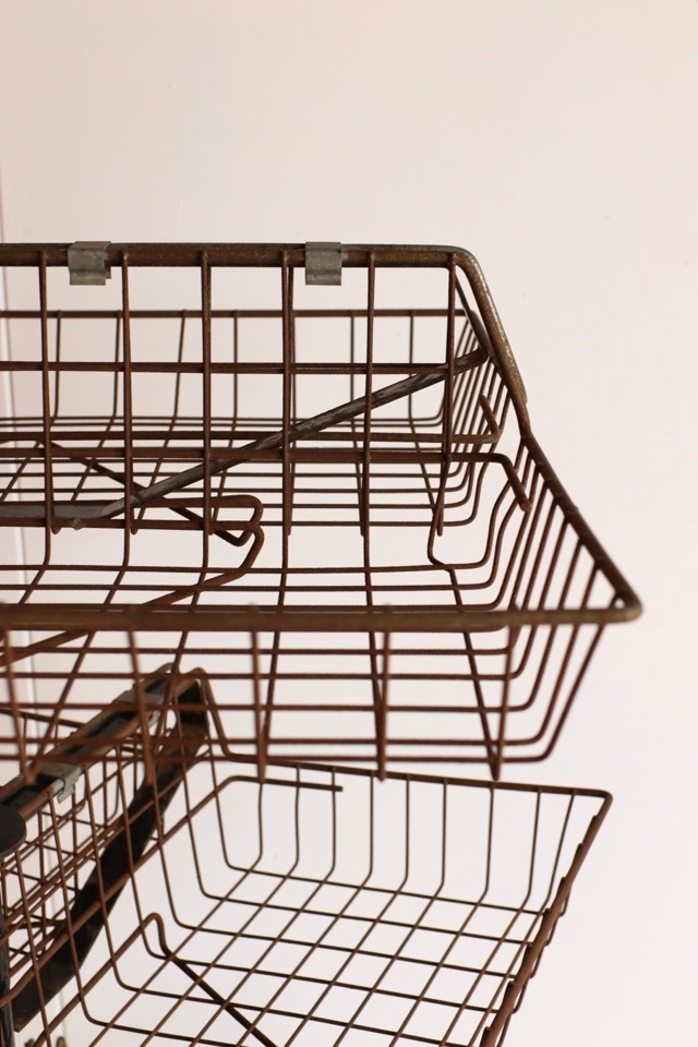 ワイヤーラック