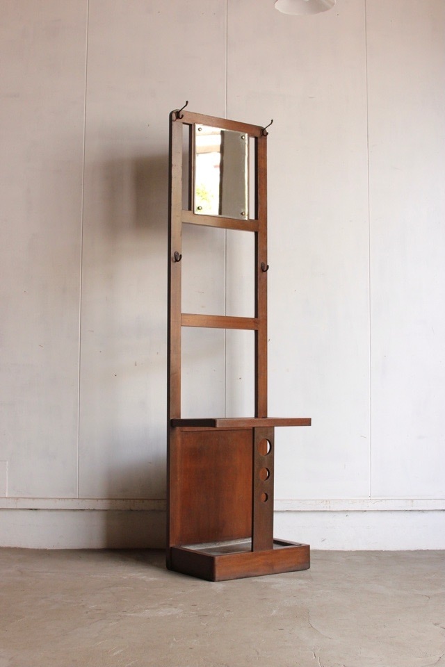 古いソフトボール　アートワーク作品　ディスプレイ　インテリア　古道具　ガラクタ 岐阜市】「古道具mokkumokku 北一色店」に行ってきました！ – 岐阜の