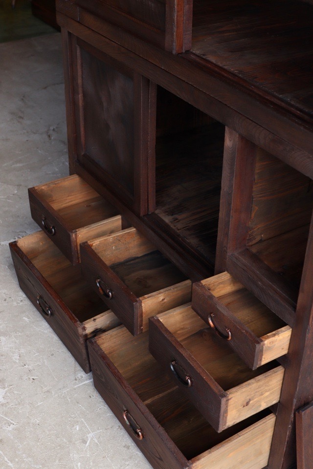 水屋箪笥