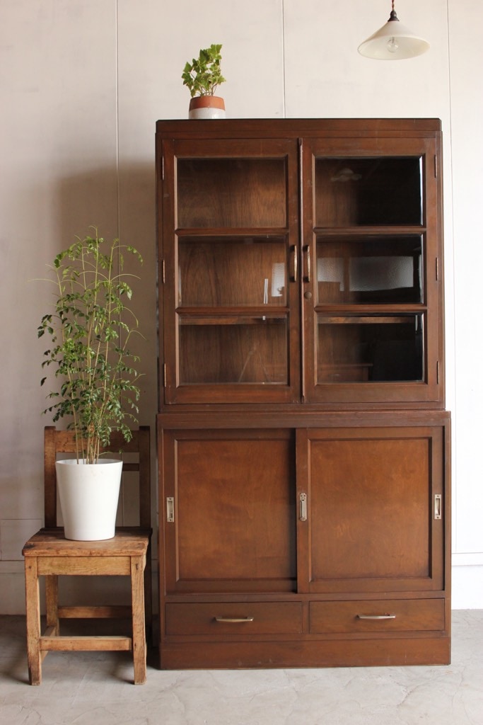 ガラス戸棚 | 全ての商品 - 古家具古道具 そうすけ