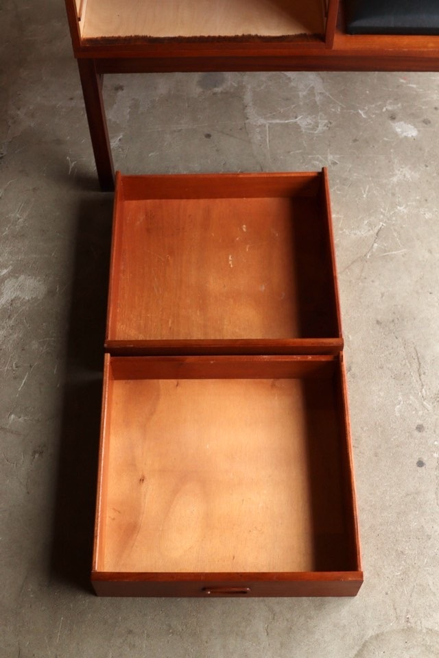 チェストベンチ