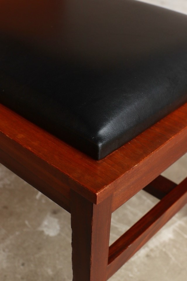 チェストベンチ