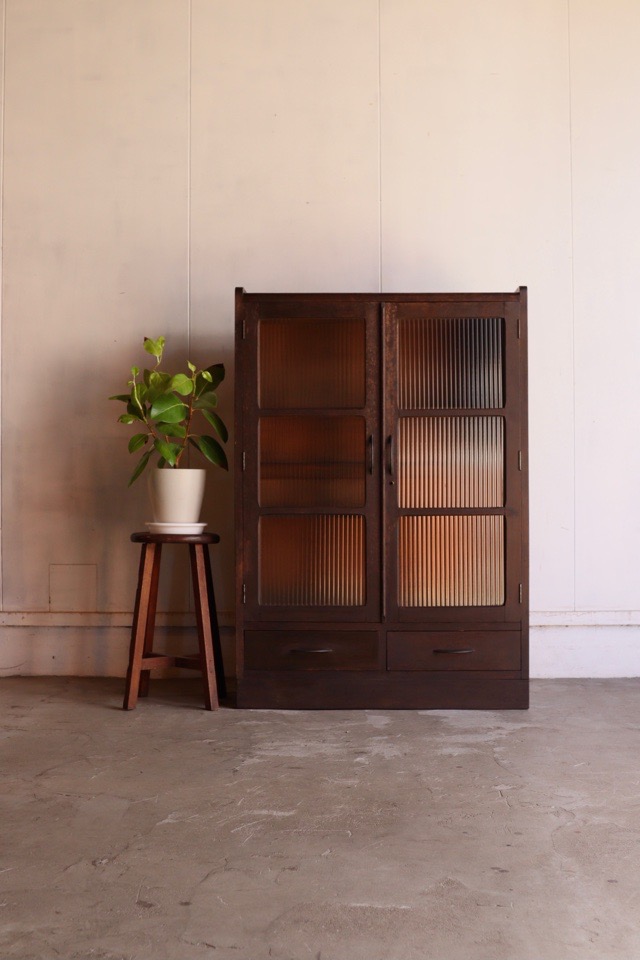 モールガラス戸棚