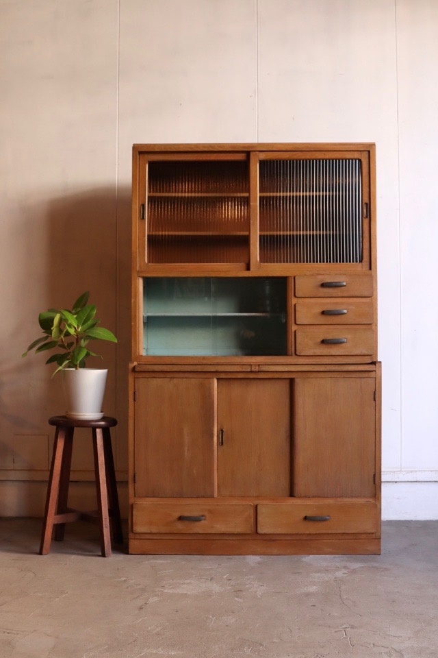 古食器棚　古家具 水屋 完成品 食器棚 引き戸 日本製 国産 民芸家具 アンティーク 古家具