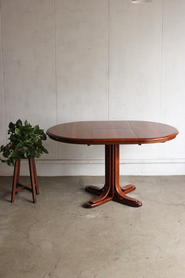 エクステンションテーブル