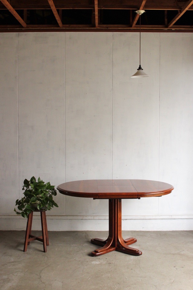 エクステンションテーブル