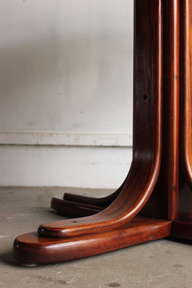 エクステンションテーブル