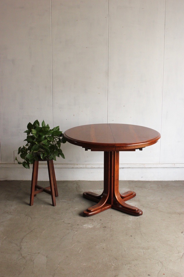 エクステンションテーブル