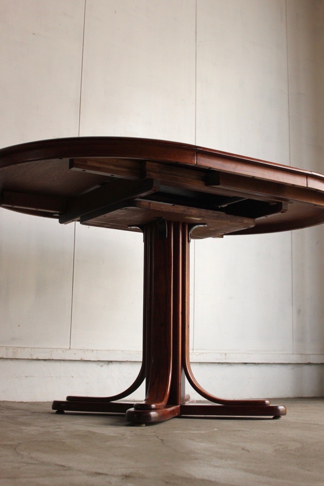 エクステンションテーブル