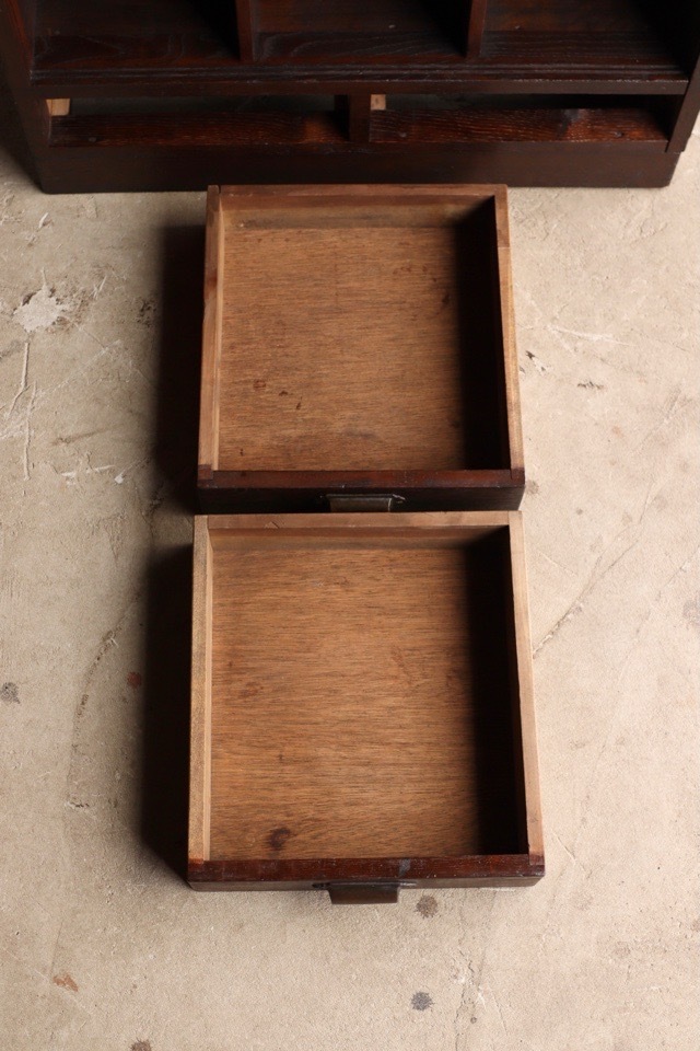 15枡の棚 | 全ての商品 - 古家具古道具 そうすけ