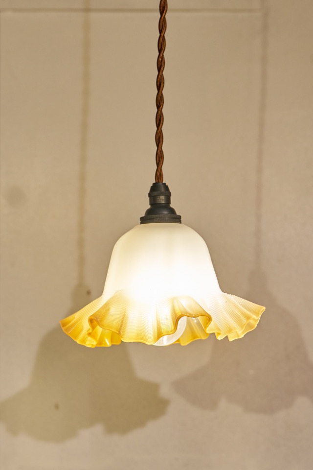 照明　【オレンジフリル】