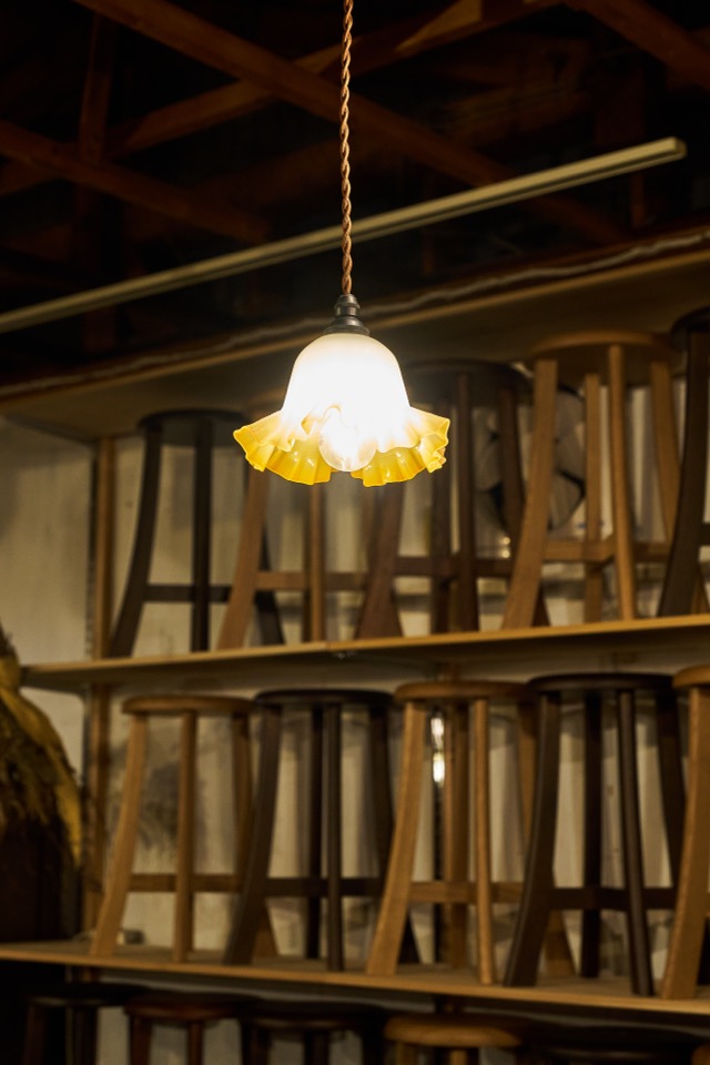 照明　【オレンジフリル】