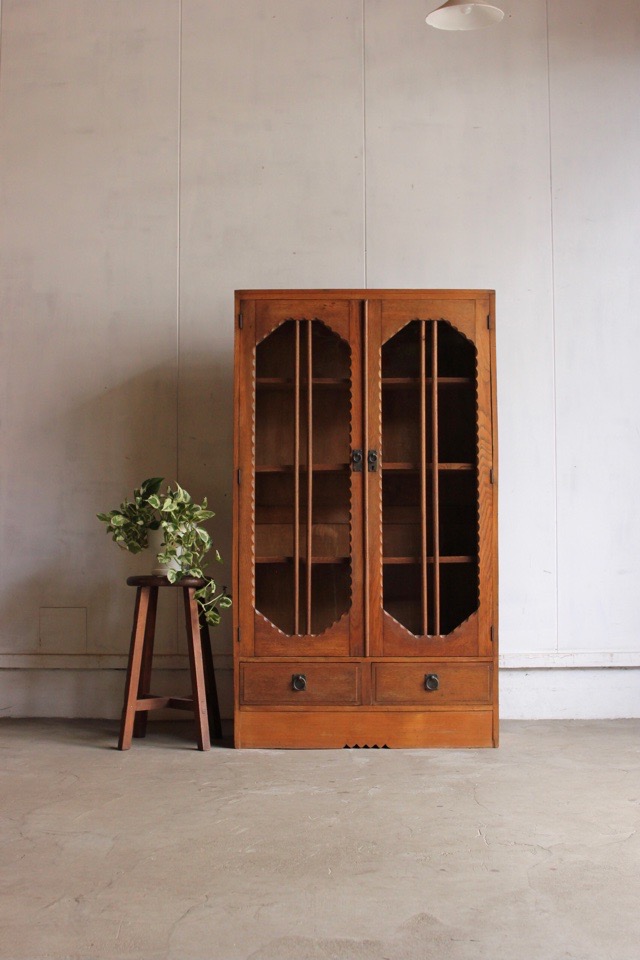 ガラス戸棚 | 全ての商品 - 古家具古道具 そうすけ