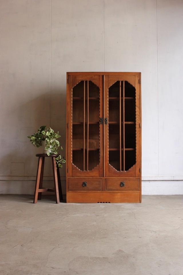 ガラス戸棚 | 全ての商品 - 古家具古道具 そうすけ