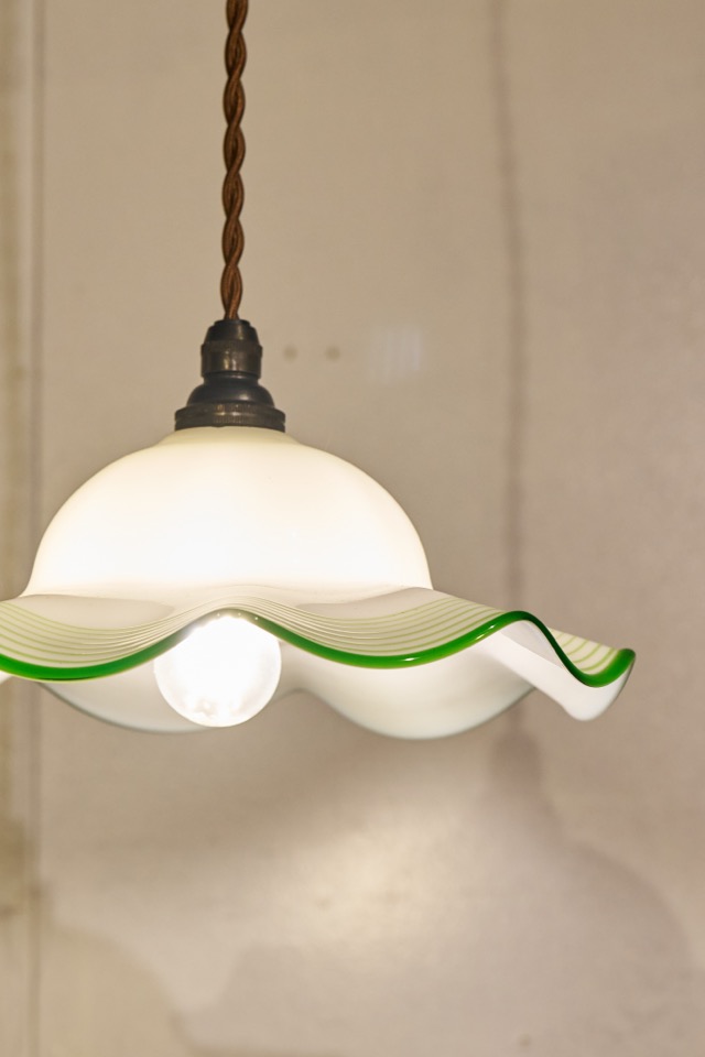 照明　【グリーンフリルB】