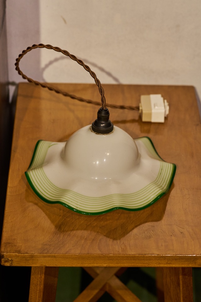 照明　【グリーンフリルB】