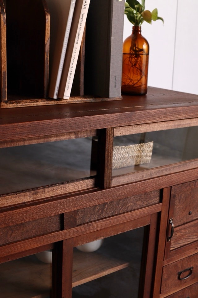 ガラス引戸棚 | 全ての商品 - 古家具古道具 そうすけ