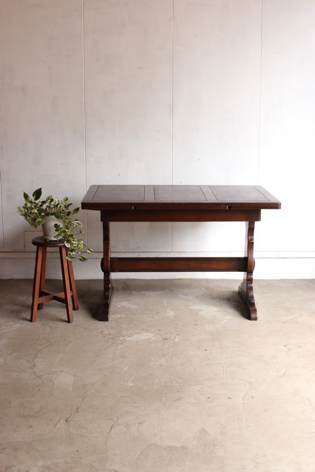 エクステンションテーブル