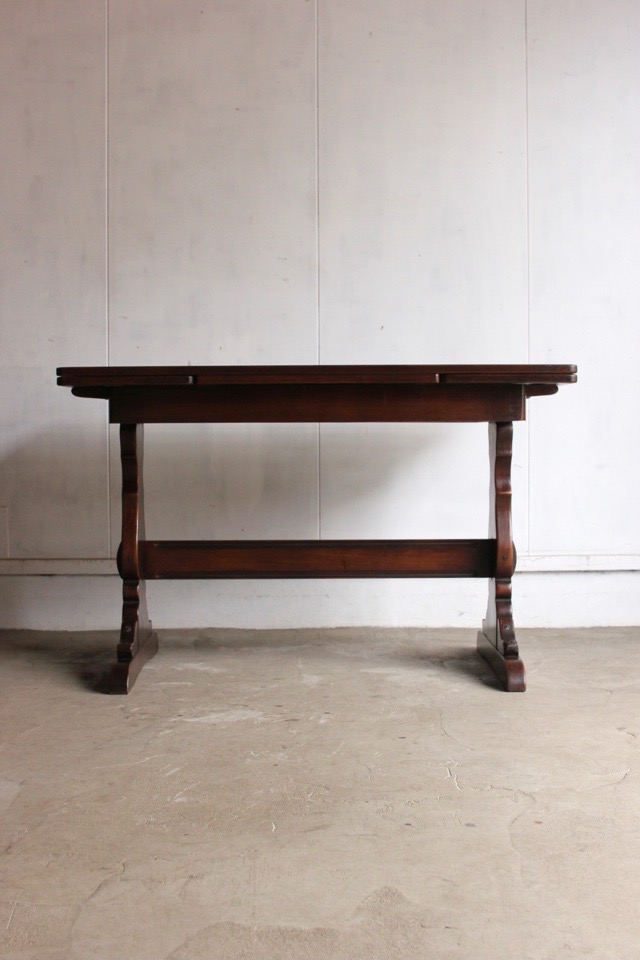 エクステンションテーブル