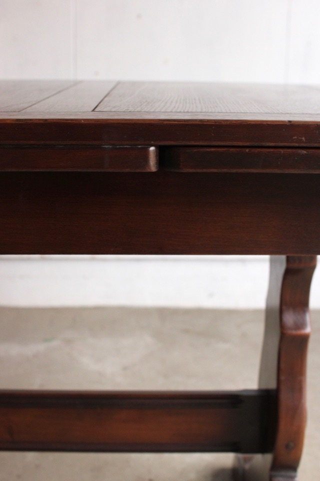 エクステンションテーブル