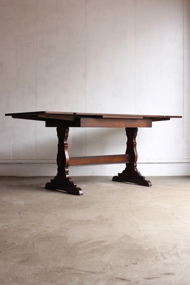 エクステンションテーブル