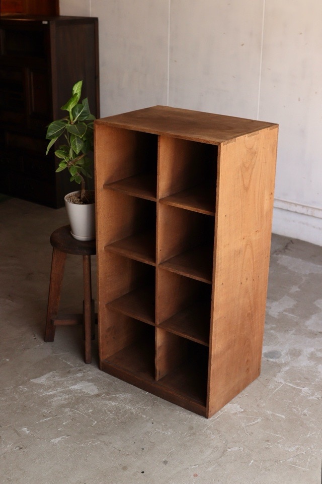 8枡の棚 | 全ての商品 - 古家具古道具 そうすけ