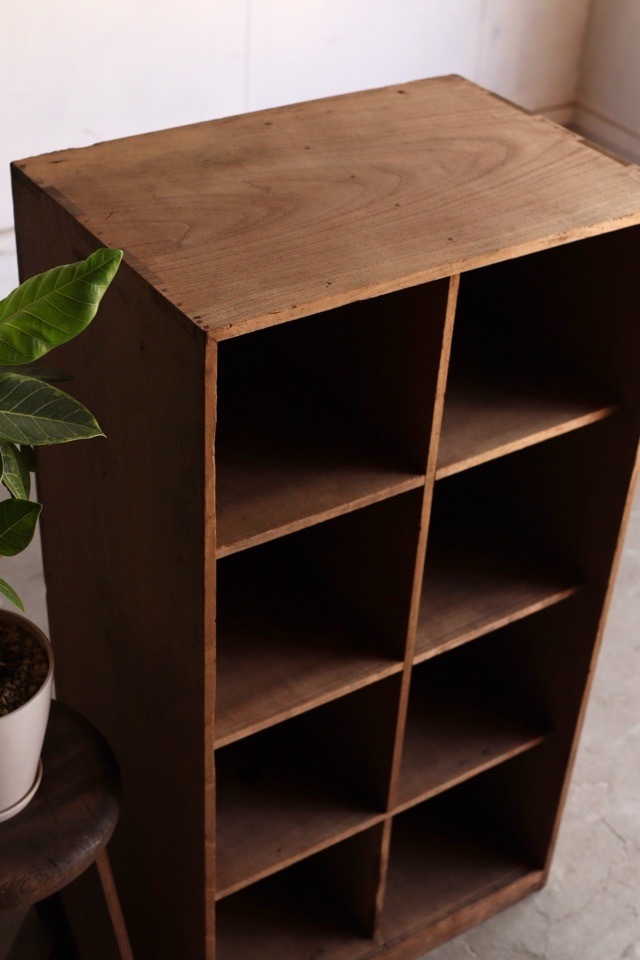 8枡の棚 | 全ての商品 - 古家具古道具 そうすけ