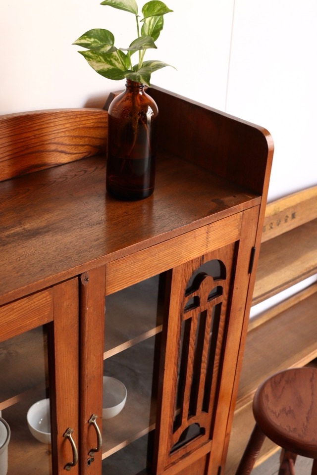 ガラス戸棚 | 全ての商品 - 古家具古道具 そうすけ