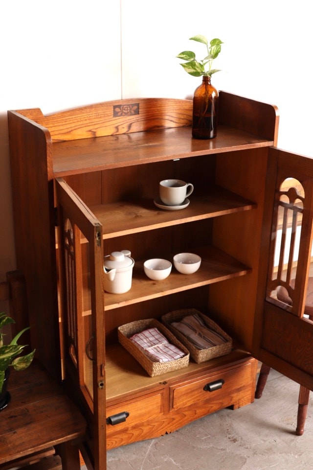 ガラス戸棚 | 全ての商品 - 古家具古道具 そうすけ