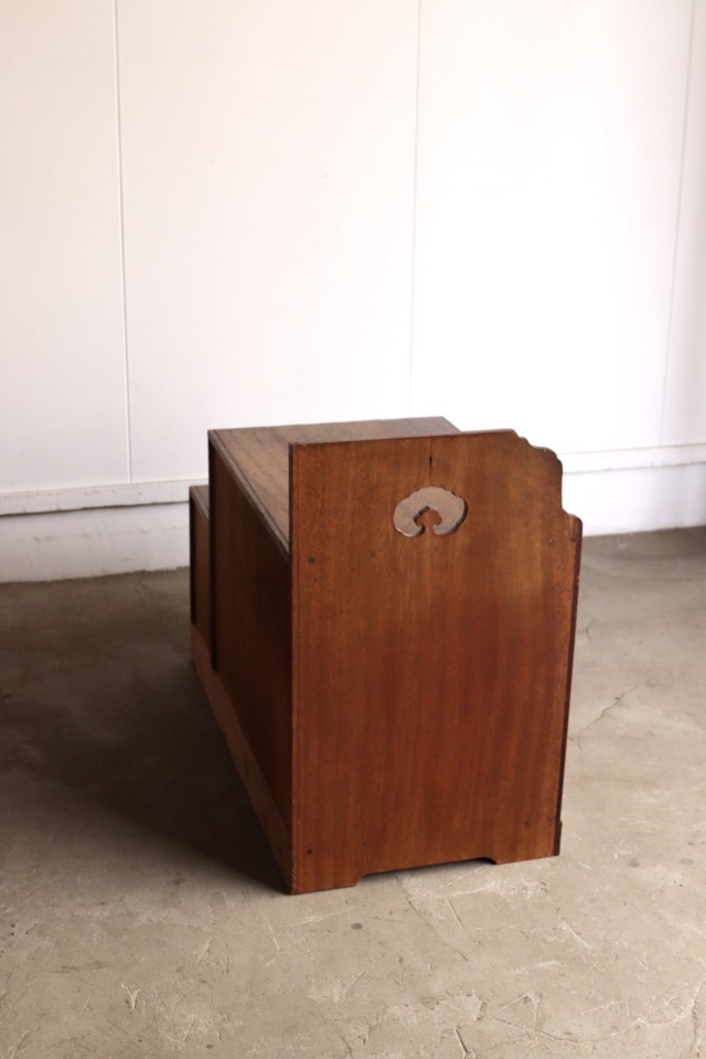 モールガラスの戸棚 | 全ての商品 - 古家具古道具 そうすけ