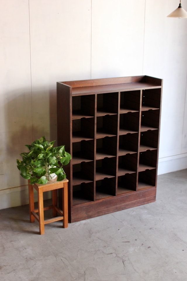 9/20まで 早い物勝ち 古家具 本棚 9/20まで 早い物勝ち 古家具 本棚