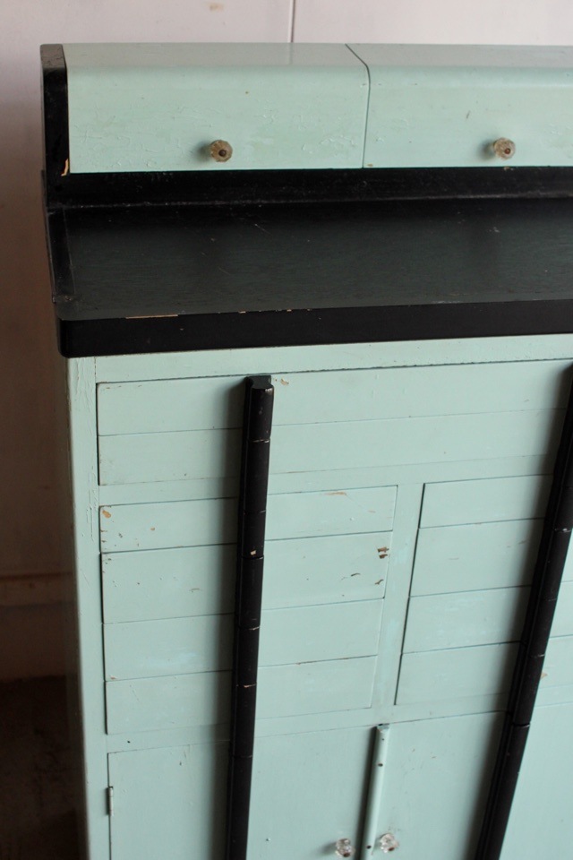 歯医者さんのキャビネット