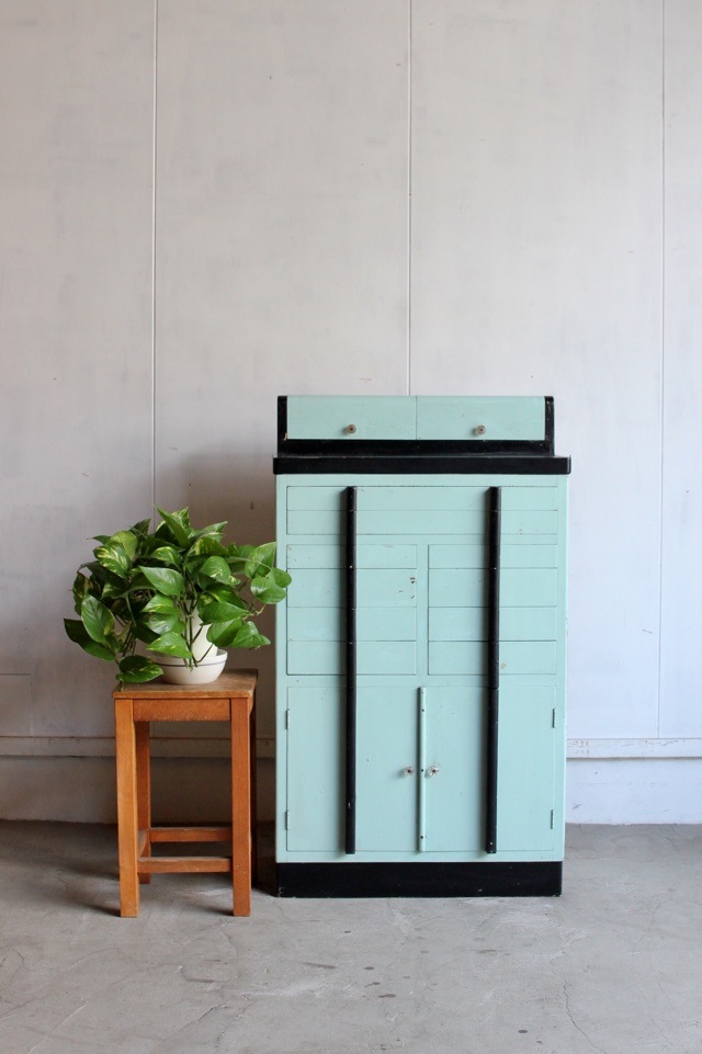 歯医者さんのキャビネット