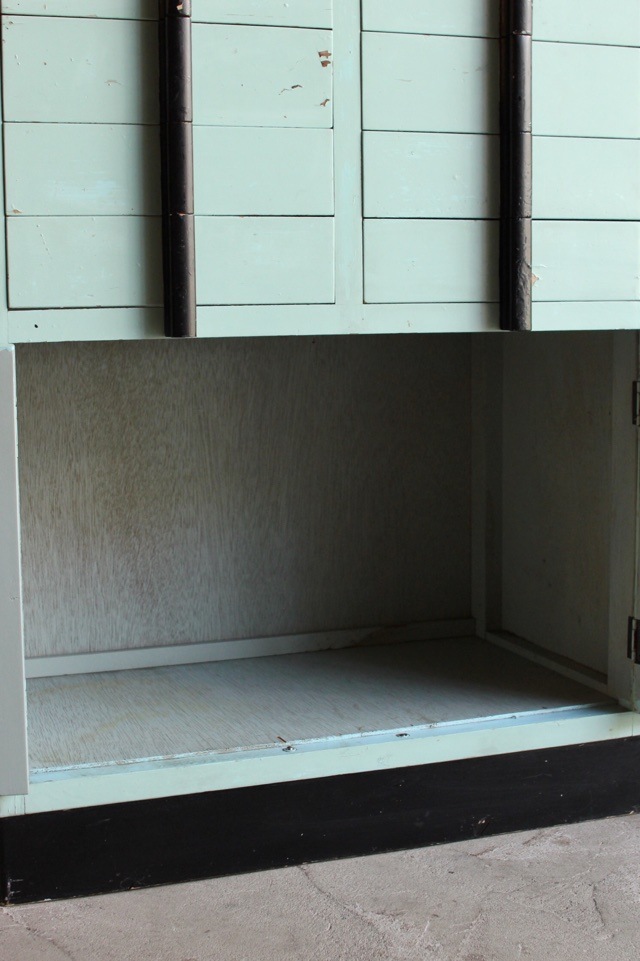 歯医者さんのキャビネット