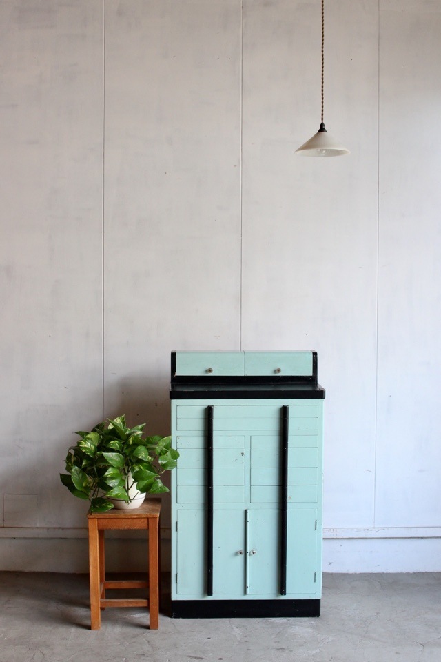 歯医者さんのキャビネット