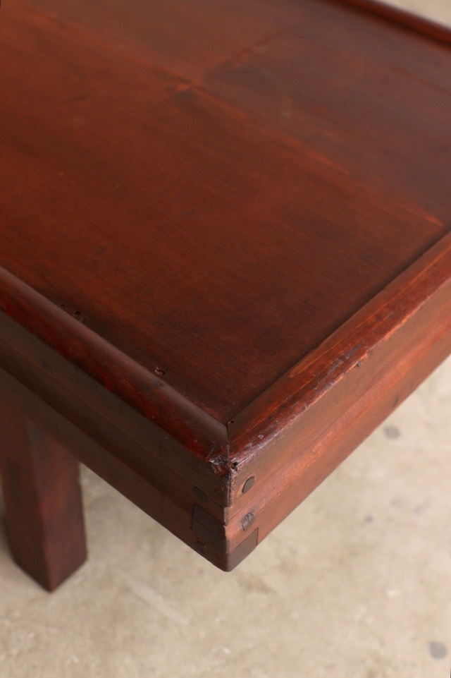 折りたたみ式長机