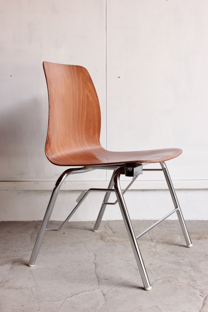 古家具ビンテージ品◾️プライウッド座面×アクリル製背もたれ チェア 椅子 プライウッドチェア | 全ての商品 - 古家具古道具 そうすけ