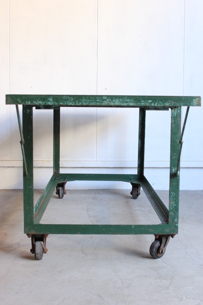 アイアンの作業台 | 全ての商品 - 古家具古道具 そうすけ