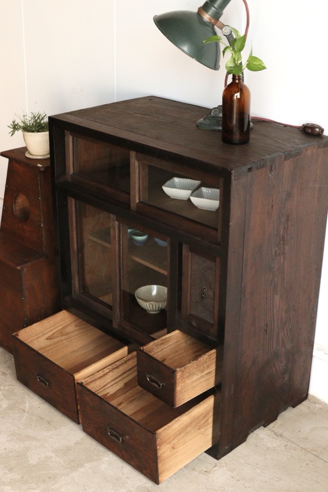 茶箪笥 | 全ての商品 - 古家具古道具 そうすけ
